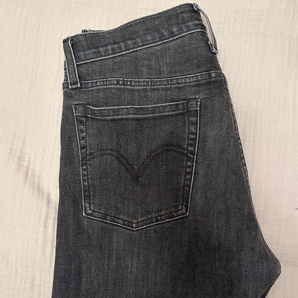 Levi's Women's High Rise Crop Jeans - Charcoal